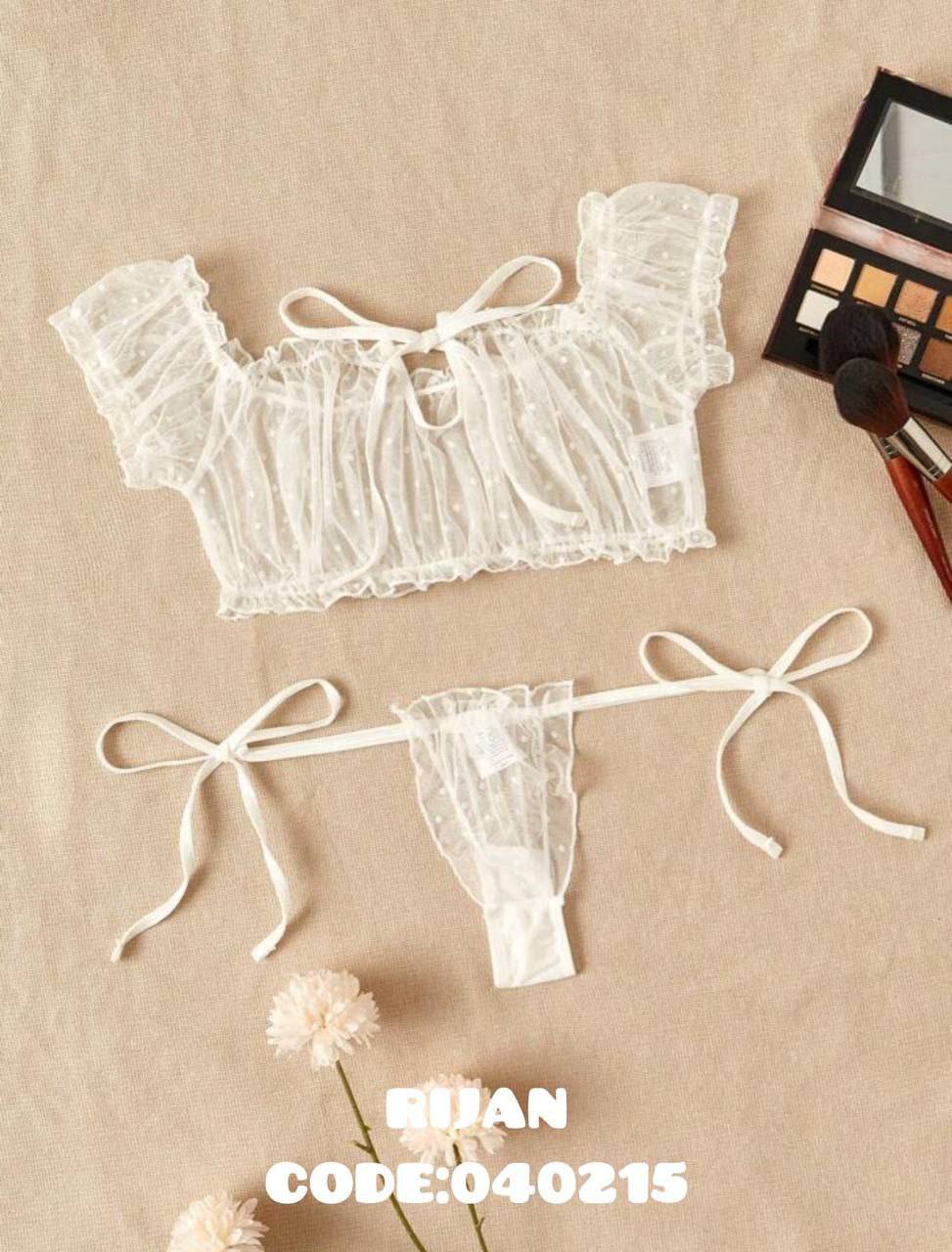 کاستوم عروسکی